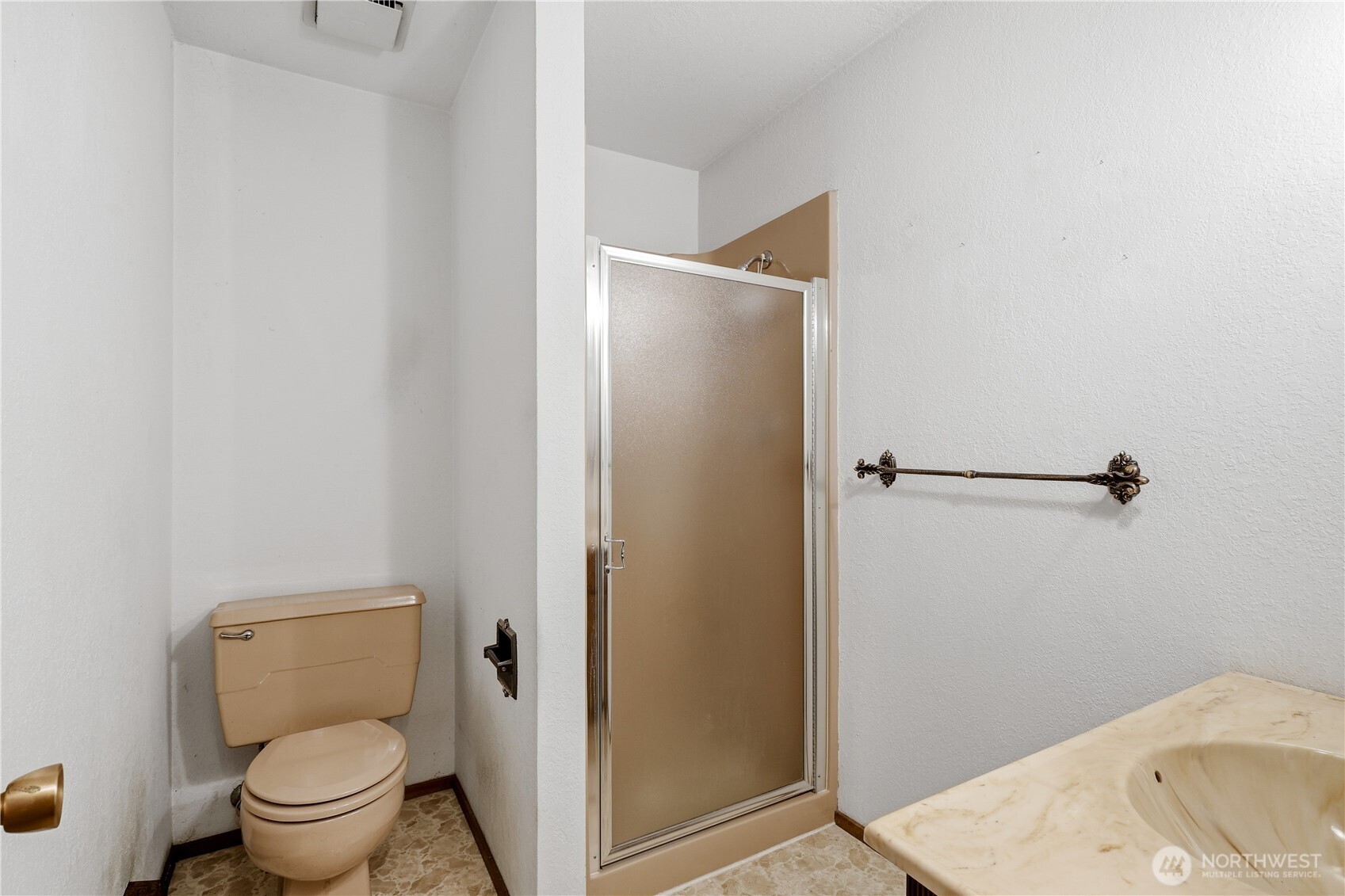 5118 Northeast 3rd Street Renton, WA 98059 - Photo 9 of 40