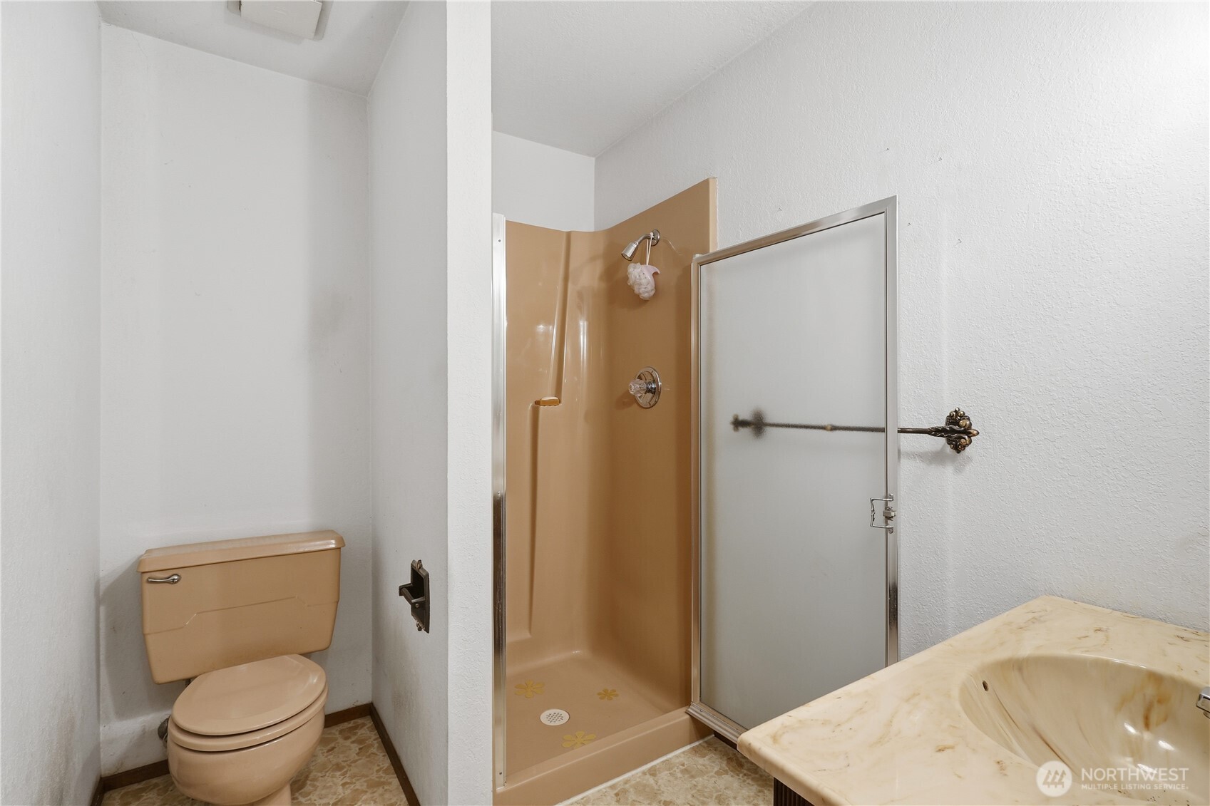 5118 Northeast 3rd Street Renton, WA 98059 - Photo 10 of 40