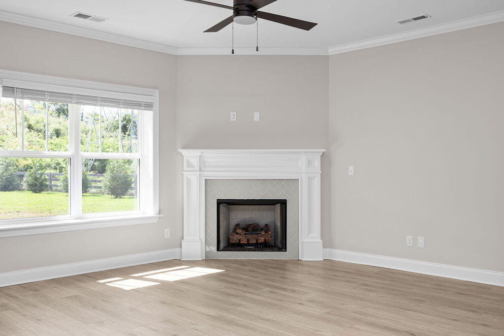 8868 Knolling Loop, Unit 36 Ooltewah, TN 37363 - Photo 13 of 39 IMG_8737
