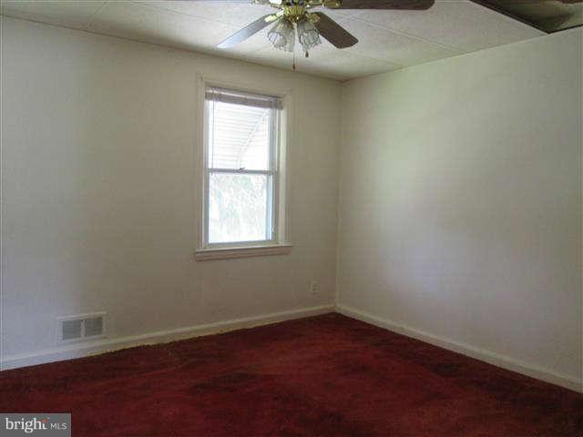 4420 Manorview Road Baltimore, MD 21229 - Photo 14 of 19 Bedroom