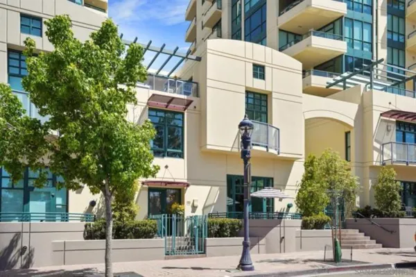 $6,700 | 160 West Island Avenue, San Diego, CA 92101