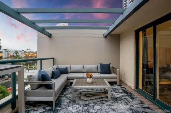 $6,700 | 160 West Island Avenue, San Diego, CA 92101