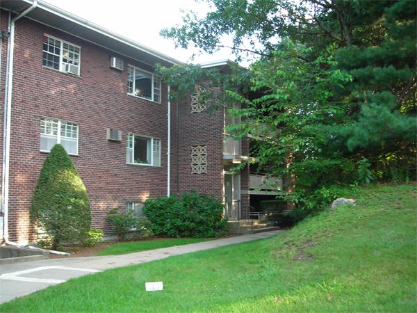 58 Jacqueline Road, Unit 11 Waltham, MA 02452 - Photo 1 of 1 Gallery Image 1