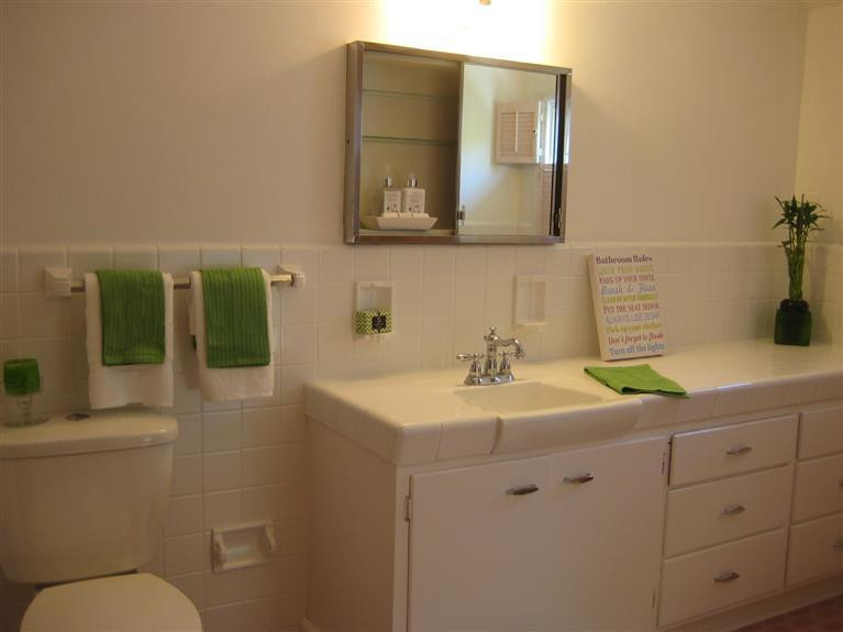 2214 Devonshire Road Ann Arbor, MI 48104 - Photo 11 of 22 Photo 11