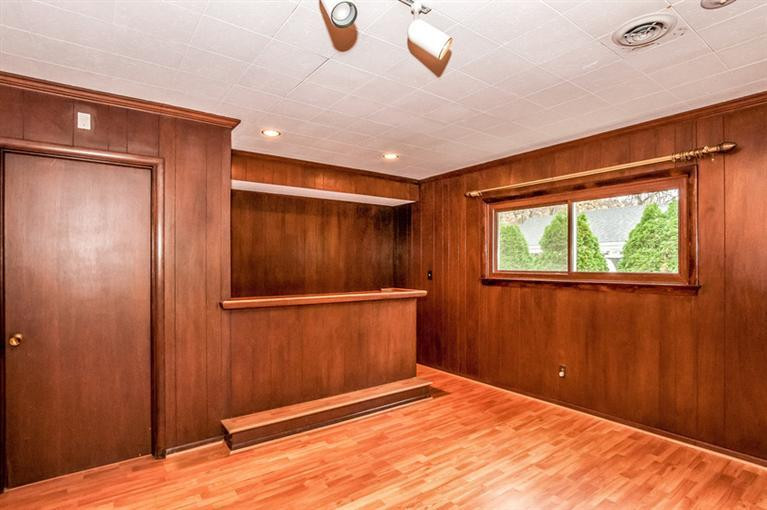 2214 Devonshire Road Ann Arbor, MI 48104 - Photo 20 of 22 Photo 20