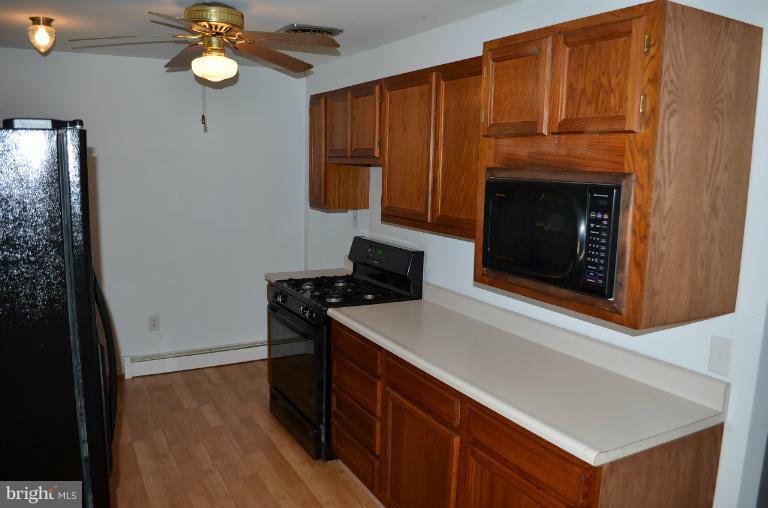 15408 Michigan Rd. Woodbridge, VA 22191 - Photo 15 of 29 Kitchen