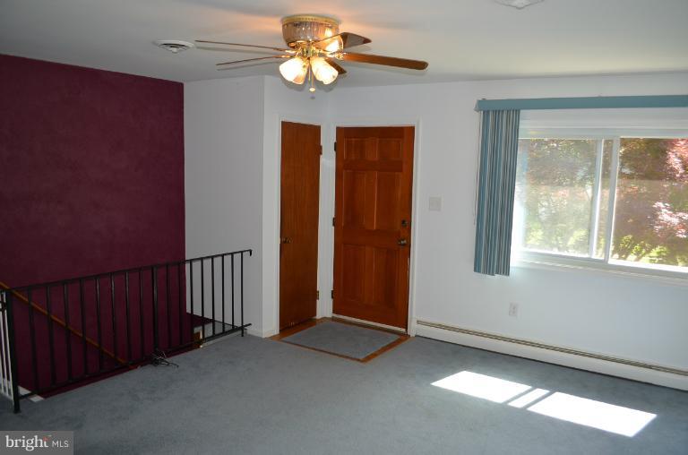 15408 Michigan Rd. Woodbridge, VA 22191 - Photo 24 of 29 Dining Room
