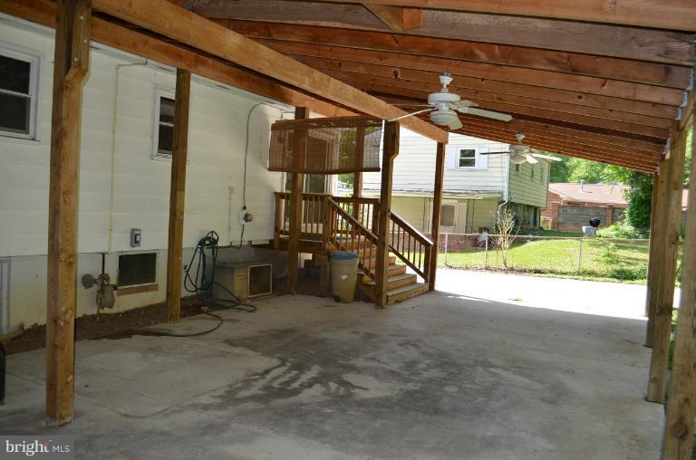 15408 Michigan Rd. Woodbridge, VA 22191 - Photo 27 of 29 Exterior (Rear)
