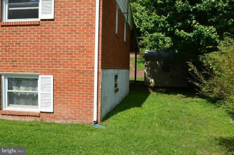 15408 Michigan Rd. Woodbridge, VA 22191 - Photo 29 of 29 Exterior (Front)
