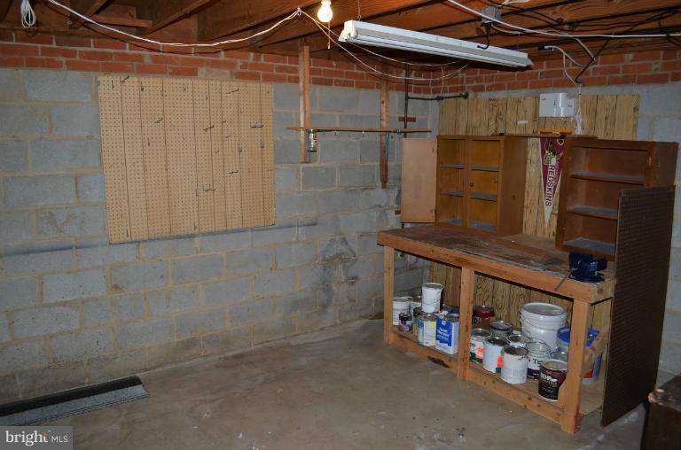 15408 Michigan Rd. Woodbridge, VA 22191 - Photo 8 of 29 Basement