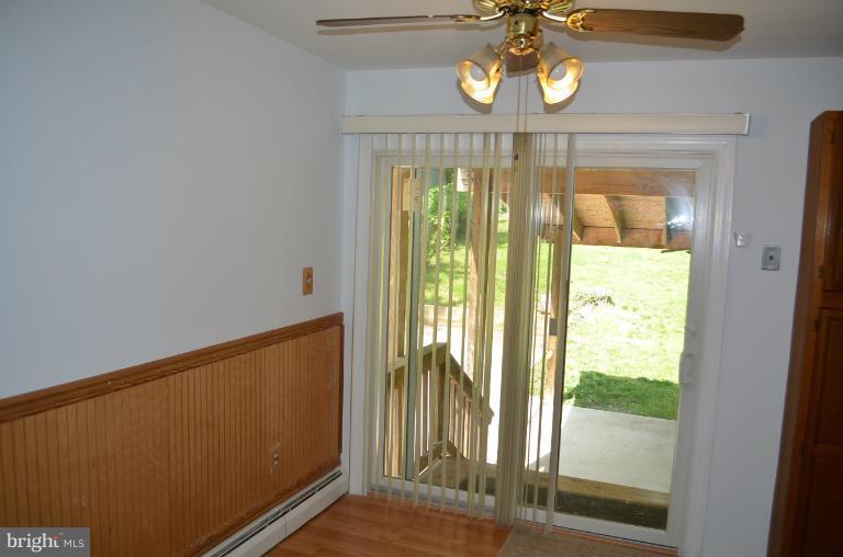 15408 Michigan Rd. Woodbridge, VA 22191 - Photo 10 of 29 Dining Room