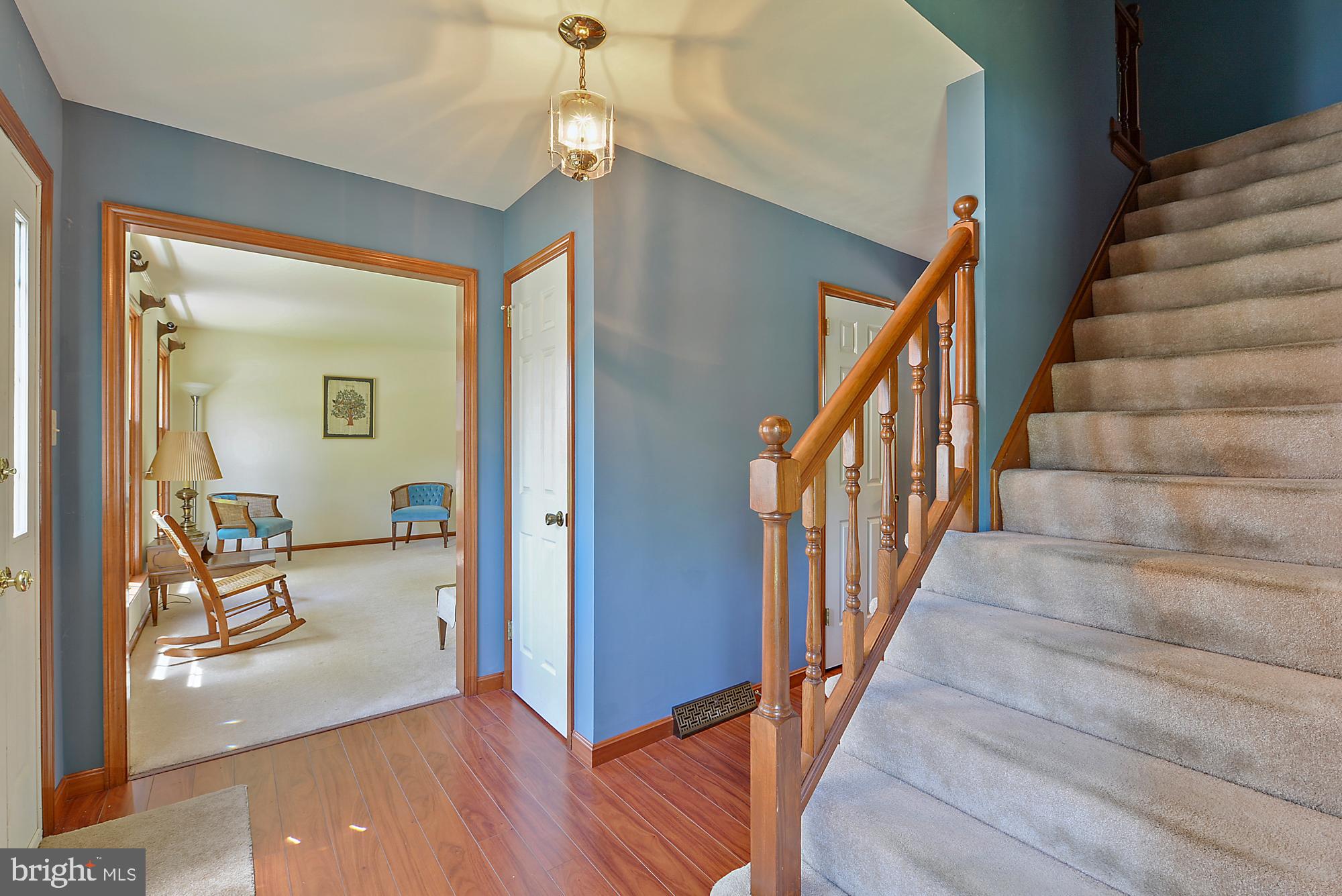 1098 Mill Mar Road Lancaster, PA 17601 - Photo 3 of 15 Gallery Image 3