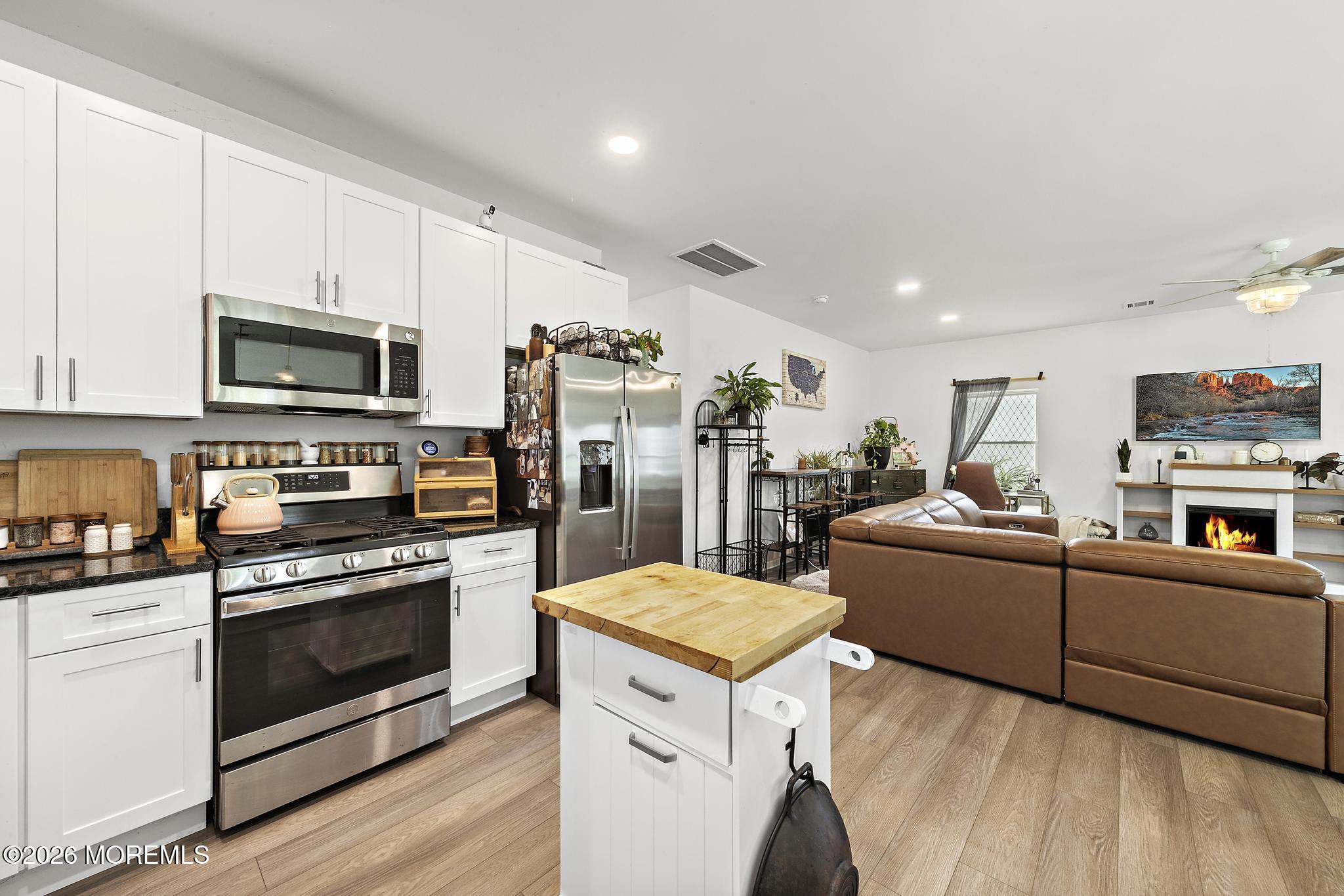 413 South Green Street Tuckerton, NJ 08087 - Photo 17 of 42 island and kitchen