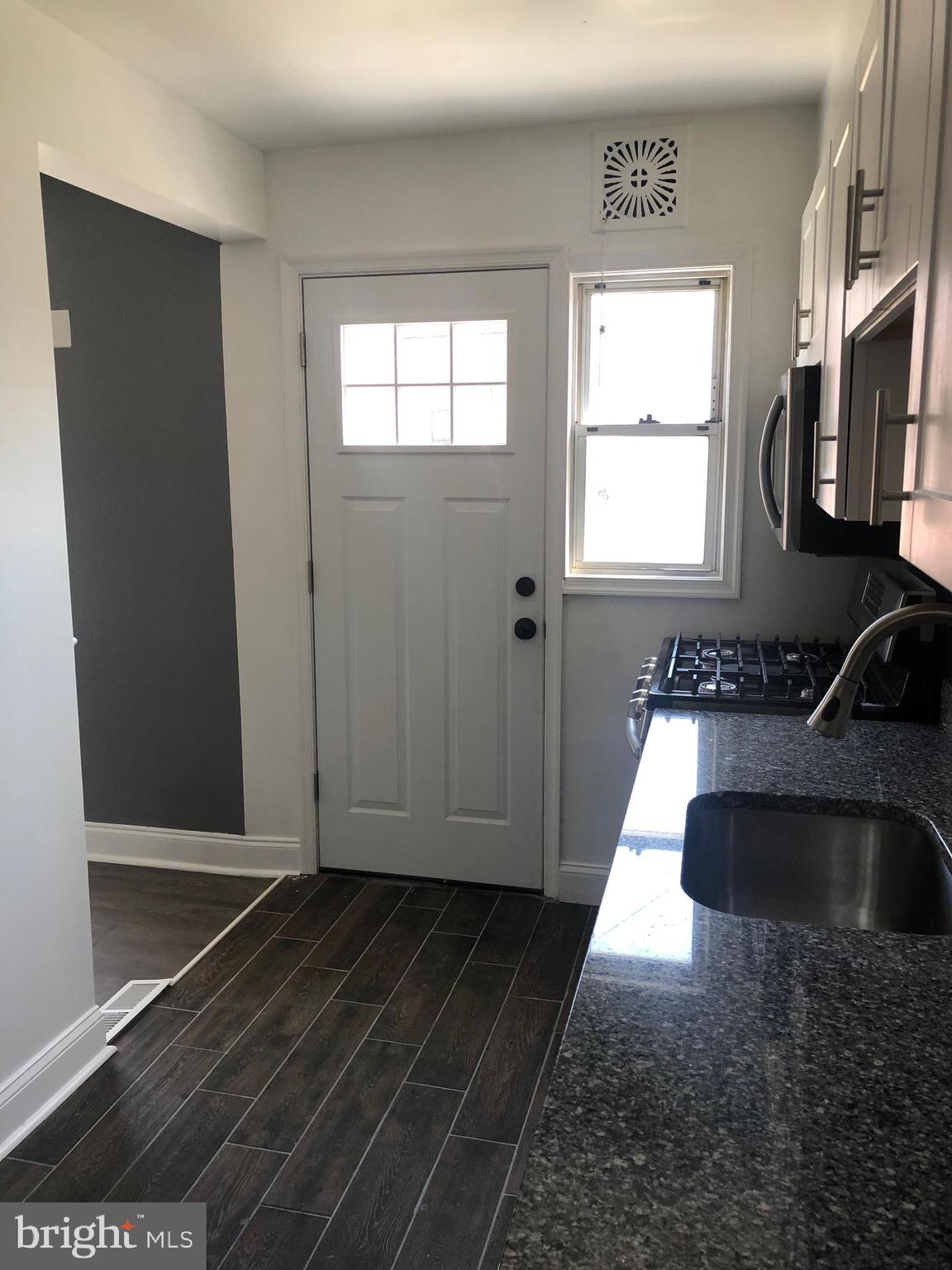 833 Arncliffe Road Baltimore, MD 21221 - Photo 12 of 16