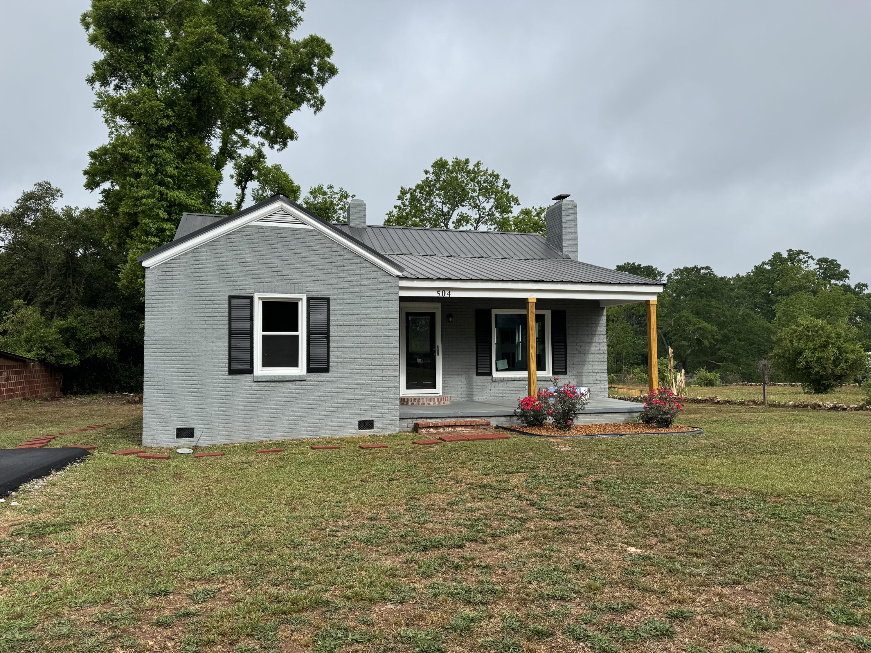 504 Penn Street Edgefield, SC 29824 - Photo 3 of 16