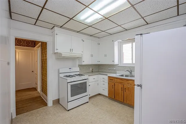 $1,350 | 20 Tacoma Avenue, Buffalo, NY 14216