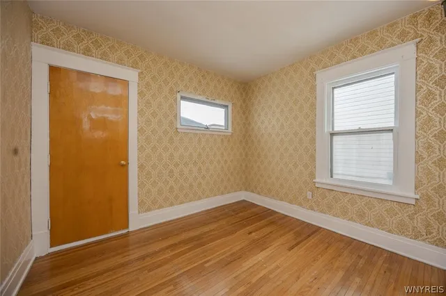 $1,350 | 20 Tacoma Avenue, Buffalo, NY 14216