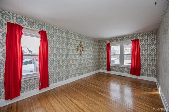 $1,350 | 20 Tacoma Avenue, Buffalo, NY 14216