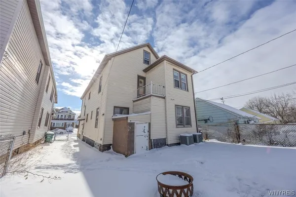 $1,500 | 20 Tacoma Avenue, Buffalo, NY 14216