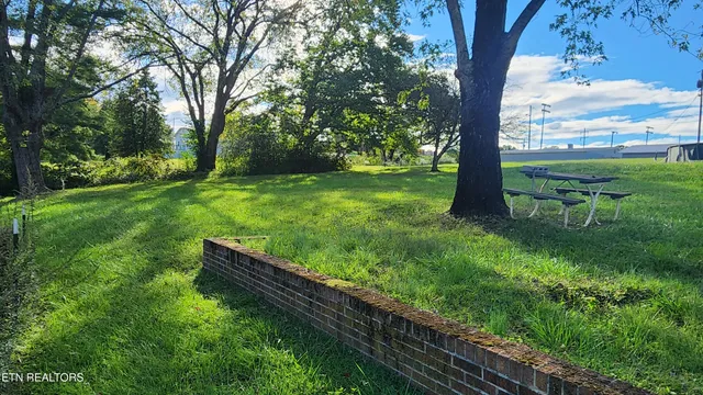 $115,000 | 1612 Stone Street, Tazewell, TN 37879