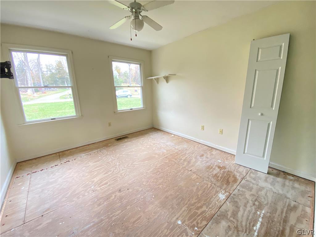 4755 McDermott Road Bangor, PA 18013 - Photo 24 of 37 an empty room with windows and fan