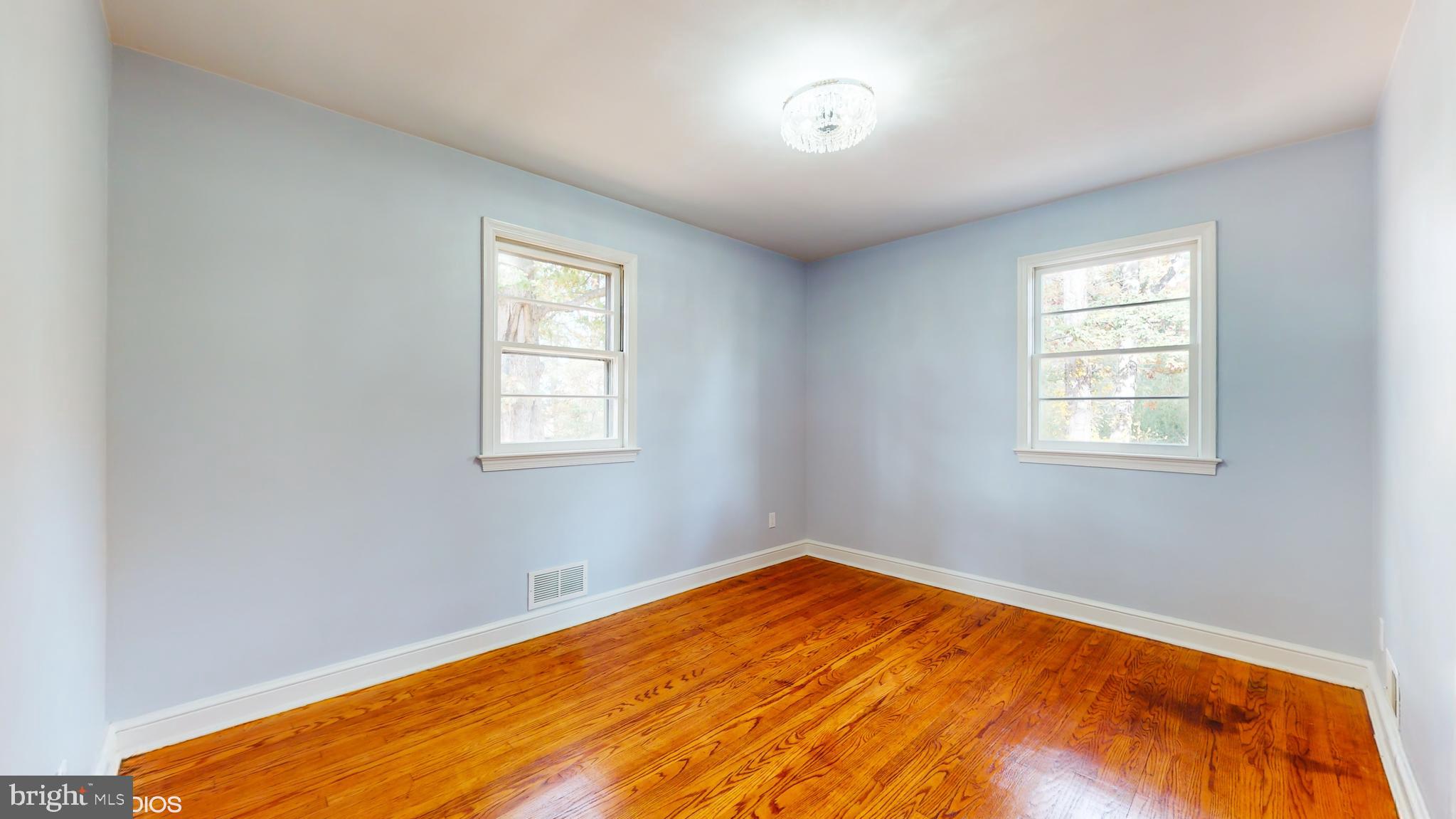 5906 Kirby Road Clinton, MD 20735 - Photo 15 of 38 Bedroom 2