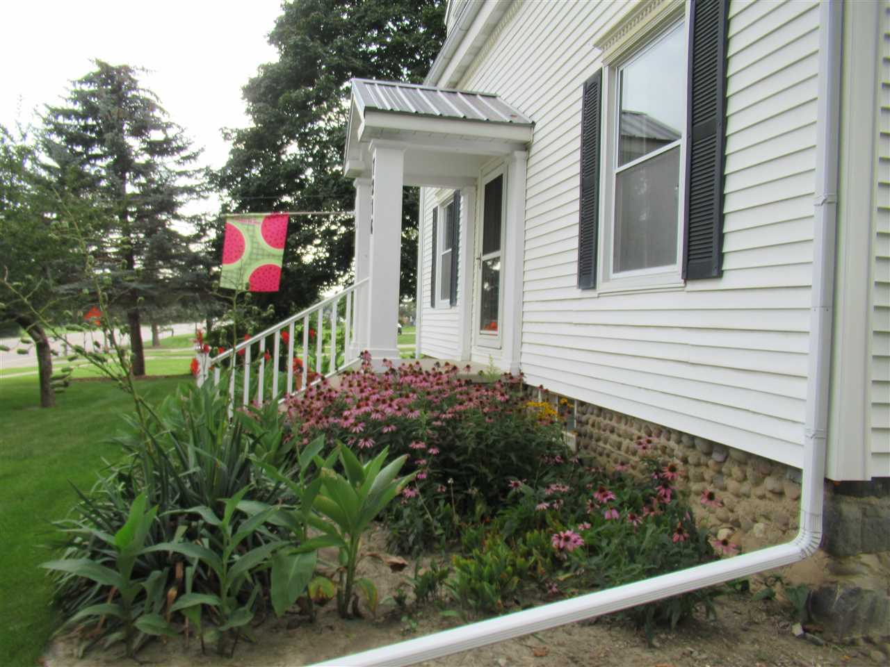 7216 Miller Road Swartz Creek, MI 48473 - Photo 5 of 56 50052462-4.JPG
