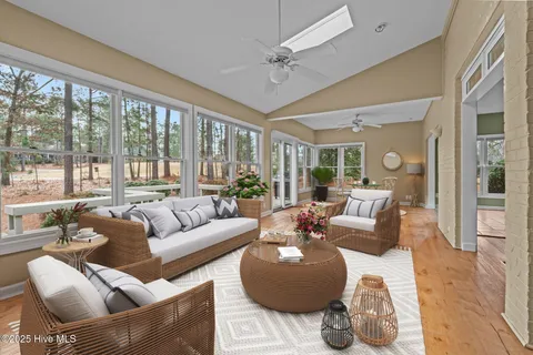 $575,000 | 167 Hunter Trail, Southern Pines, NC 28387