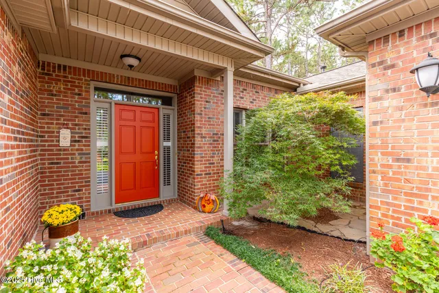 $598,000 | 167 Hunter Trail, Southern Pines, NC 28387