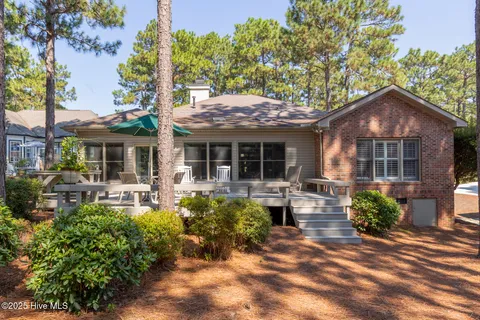 $575,000 | 167 Hunter Trail, Southern Pines, NC 28387