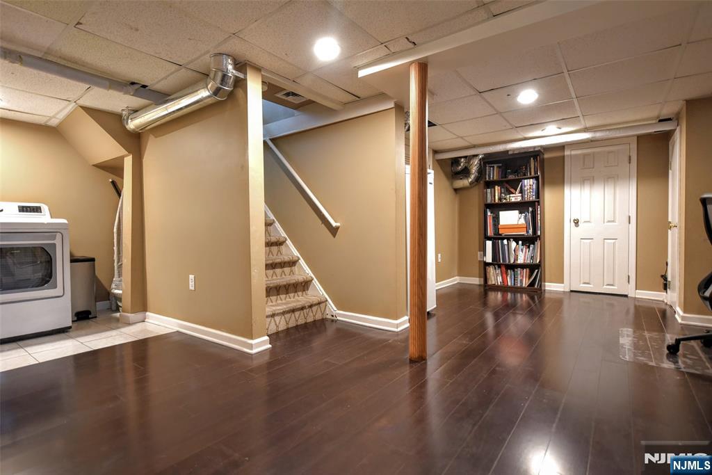 354 Demarest Avenue Oradell, NJ 07649 - Photo 24 of 33