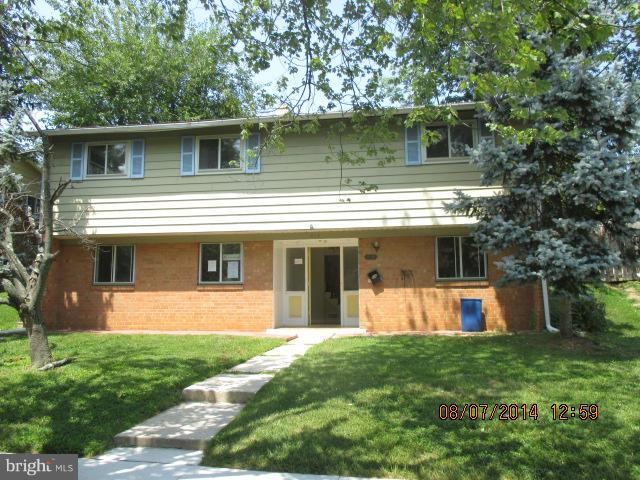 418 Torrington Place Silver Spring, MD 20901 - Photo 1 of 21 Exterior (Front)