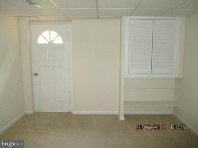 418 Torrington Place Silver Spring, MD 20901 - Photo 5 of 21 Interior (General)