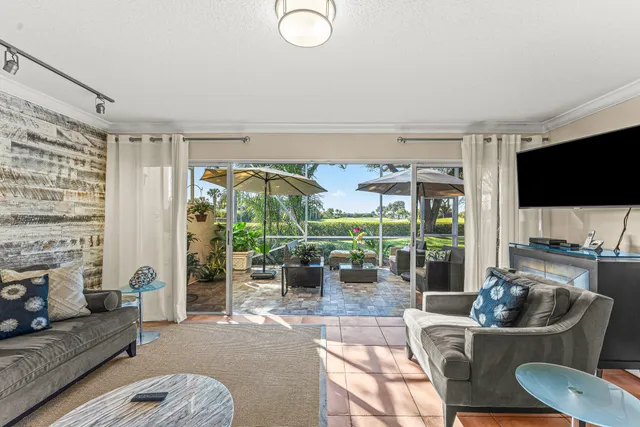 $4,500 | 5218 Windsor Parke Drive, Boca Raton, FL 33496