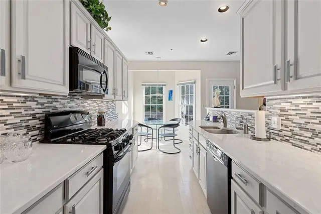 $450,000 | 804 Kingsberry Circle, Pittsburgh, PA 15234