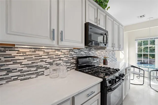 $450,000 | 804 Kingsberry Circle, Pittsburgh, PA 15234