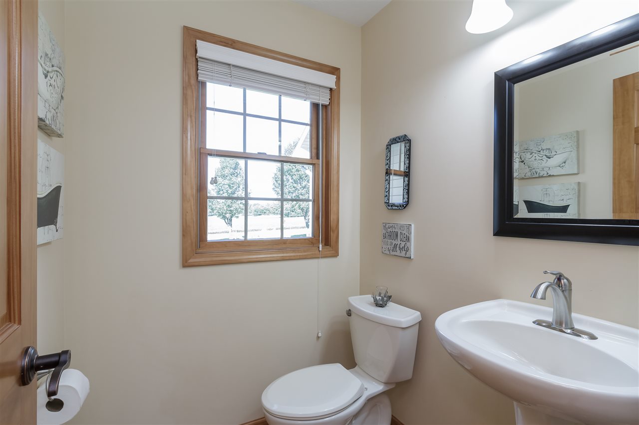 59400 Hickory Road Mishawaka, IN 46544 - Photo 14 of 34 Gallery Image 14