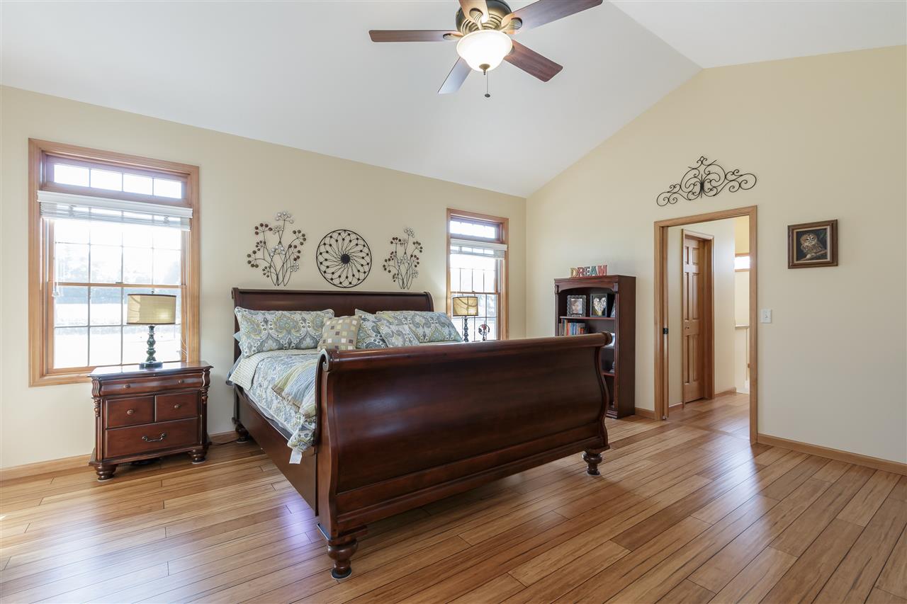59400 Hickory Road Mishawaka, IN 46544 - Photo 17 of 34 Gallery Image 17