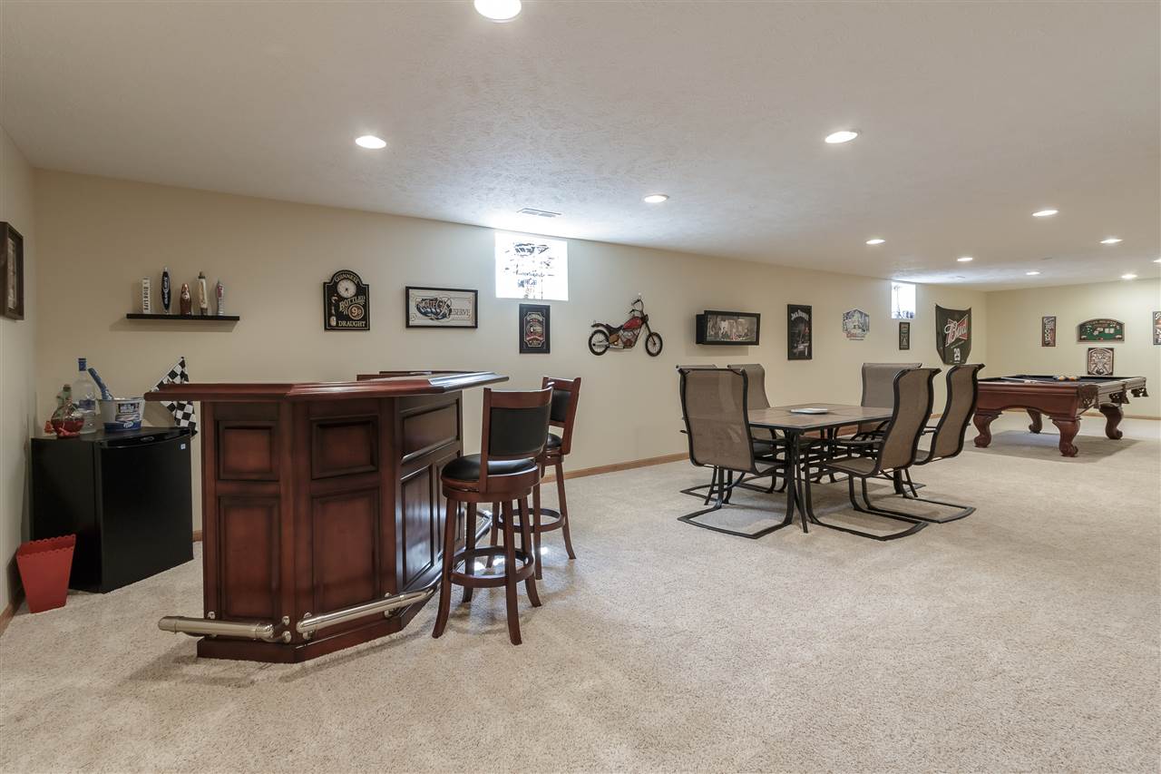 59400 Hickory Road Mishawaka, IN 46544 - Photo 28 of 34 Gallery Image 28