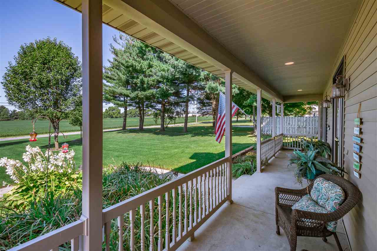 59400 Hickory Road Mishawaka, IN 46544 - Photo 4 of 34 Gallery Image 4