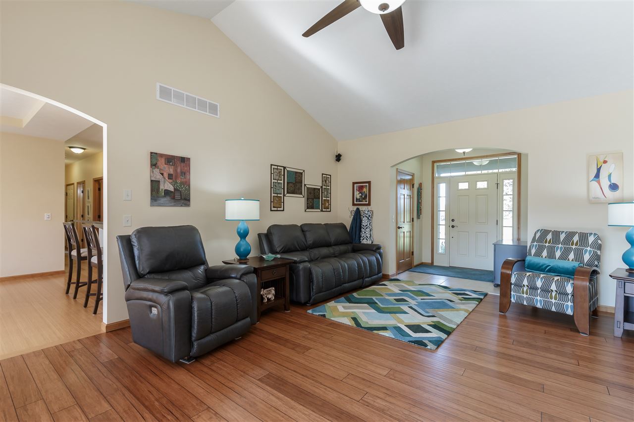59400 Hickory Road Mishawaka, IN 46544 - Photo 5 of 34 Gallery Image 5