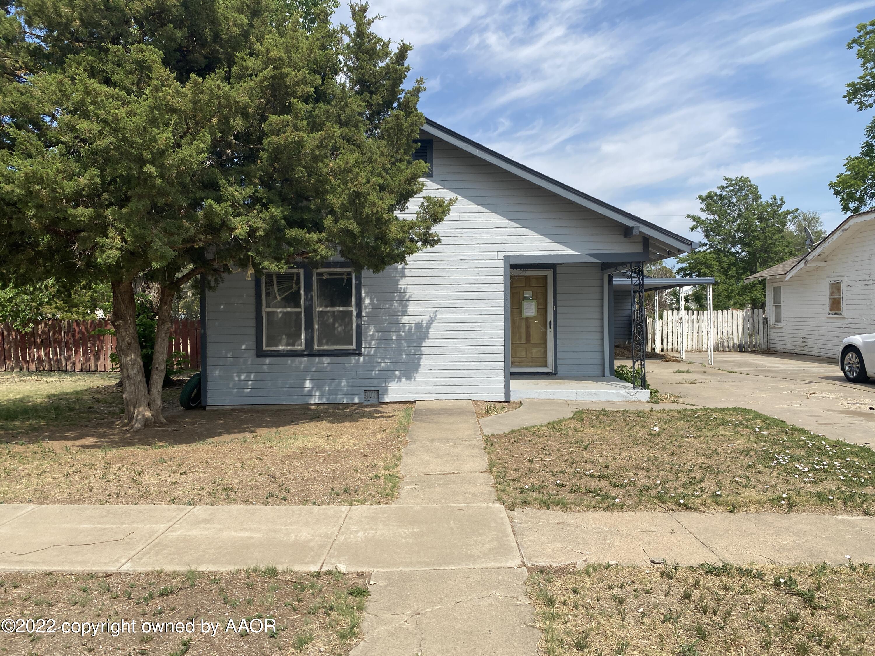 809 South Drake Street Perryton, TX 79070 - Photo 1 of 17 Photo May 16, 4 18 59 PM