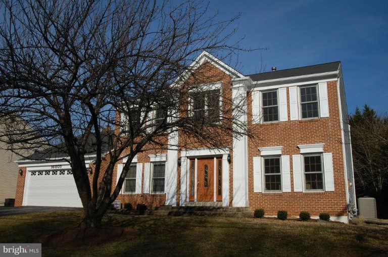 16805 Cashell Road Olney, MD 20832 - Photo 1 of 26 Exterior (Front)