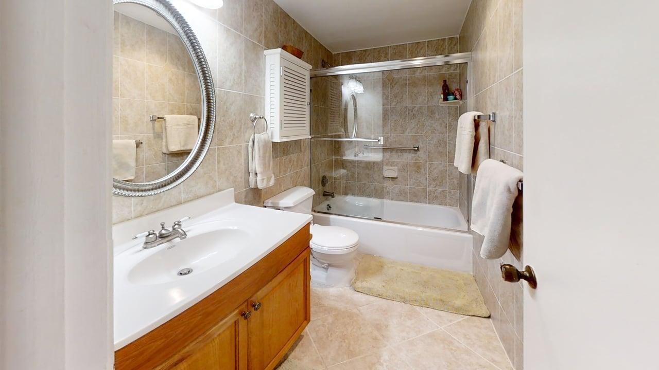 250 Northeast 20th Street, Unit 2320 Boca Raton, FL 33431 - Photo 13 of 21 250-NE-20th-St-232-Bathroom 1