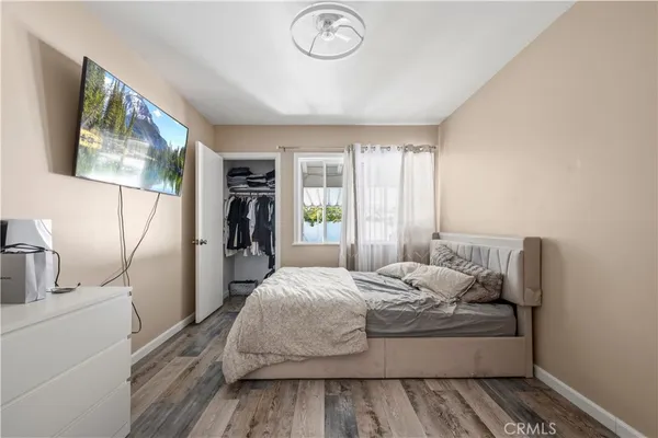 $1,149,000 | 8353 Chimineas Avenue, Northridge, CA 91325