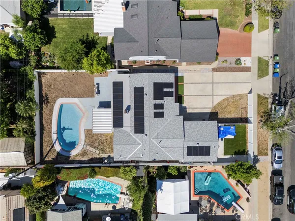 $1,149,000 | 8353 Chimineas Avenue, Northridge, CA 91325