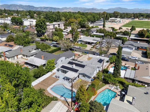 $1,149,000 | 8353 Chimineas Avenue, Northridge, CA 91325