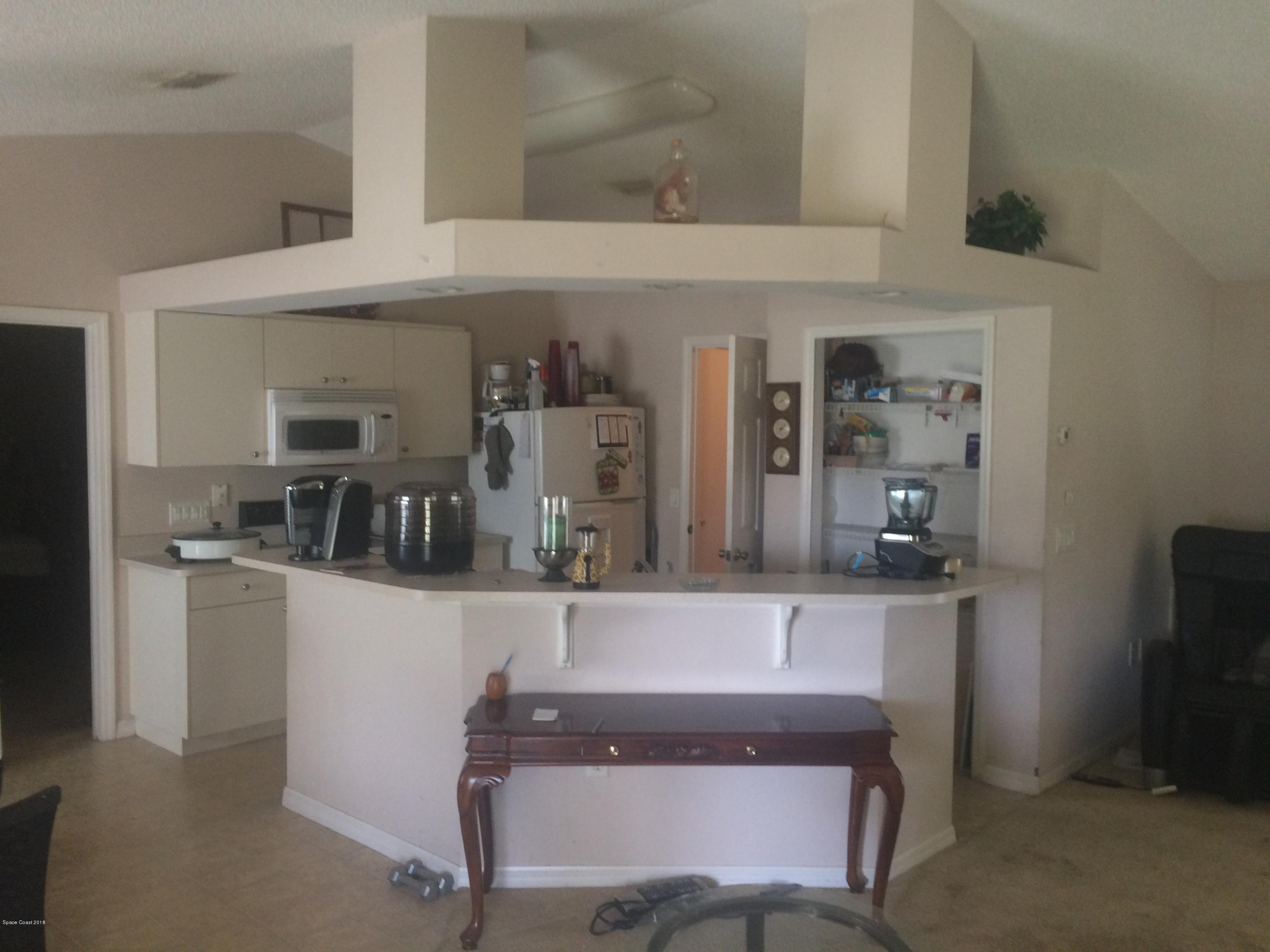 279 Delake Road Northwest Palm Bay, FL 32907 - Photo 2 of 13 IMG_8942