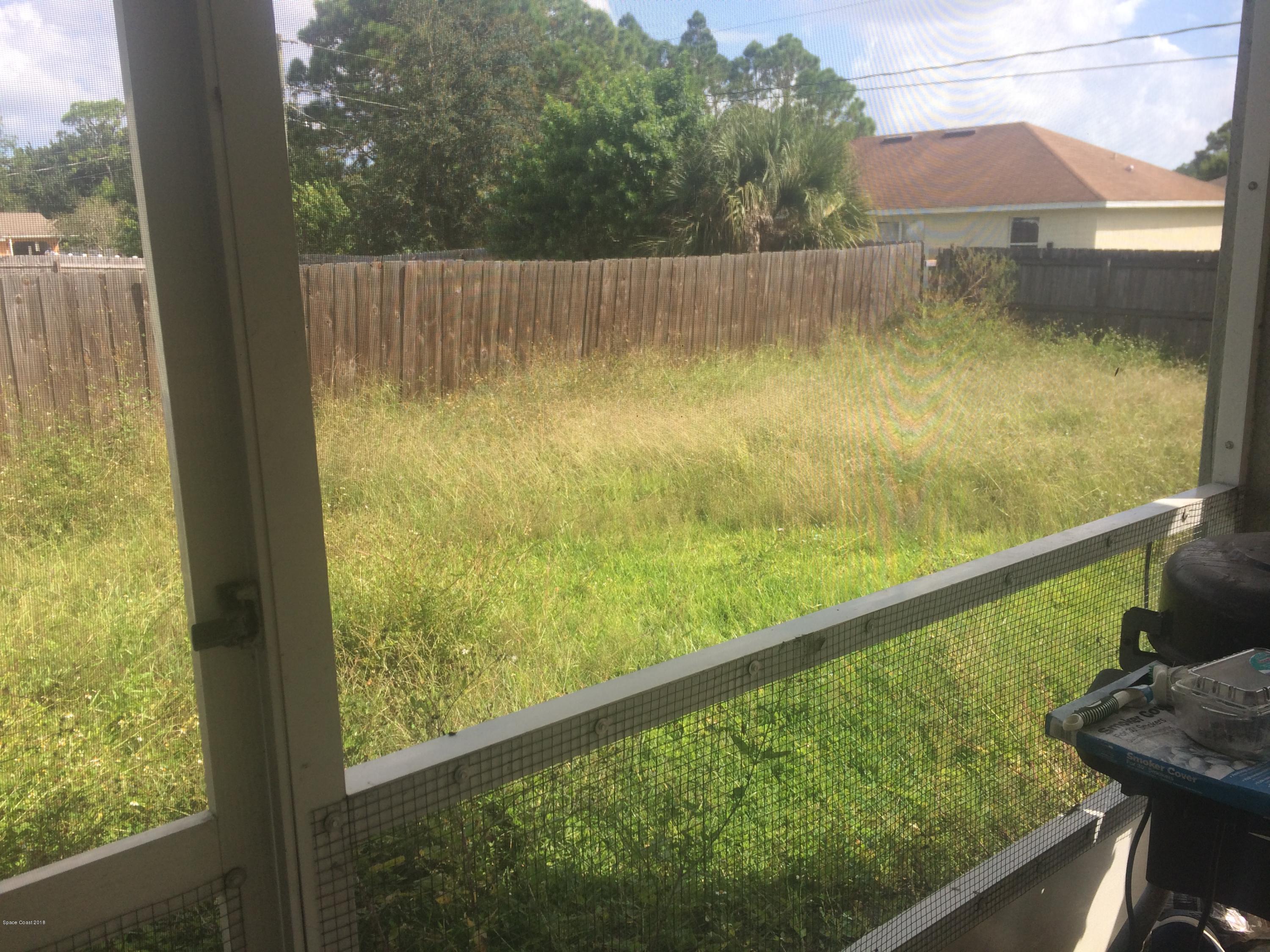 279 Delake Road Northwest Palm Bay, FL 32907 - Photo 6 of 13 IMG_8941