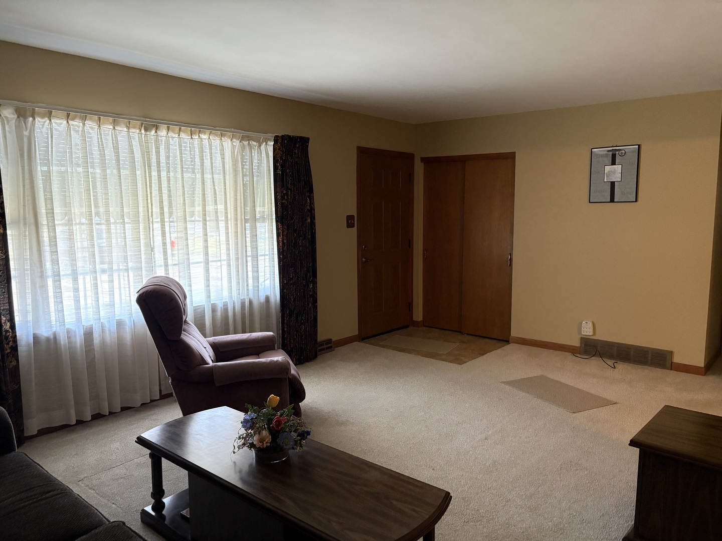 215 Phyllis Avenue Rochelle, IL 61068 - Photo 3 of 27 a view of workspace with furniture and window